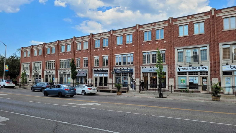 86 Lakeshore Rd W, Oakville, L6K 3A2 | Image 3