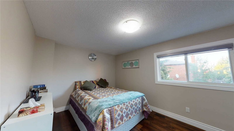 6655 Ganymede Rd, Mississauga, L5N4V3 | Image 3