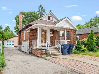 Detached House sold at 1937 Lawrence Avenue, Toronto, Ontario, M9N1G8 - Weston - MLS: W5274830