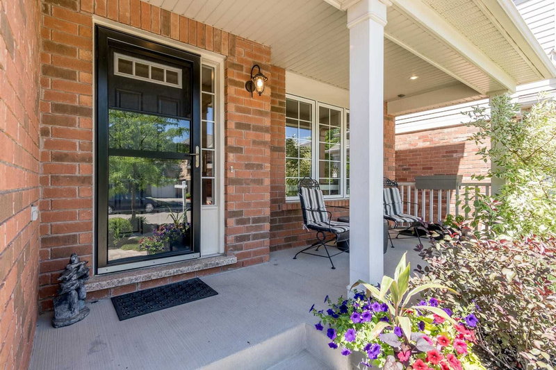 929 Bessy Tr, Milton, L9T0H2 | Image 3