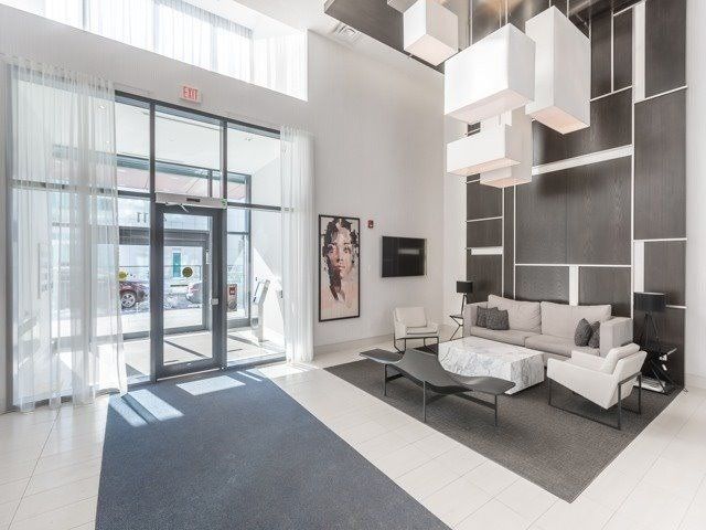 3207 - 4011 Brickstone Mews, Mississauga, L5B 0J7 | Image 2