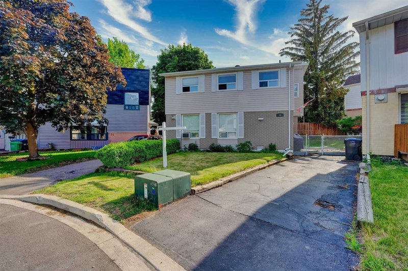 30 Haley Crt, Brampton, L6S1N6 | Image 3