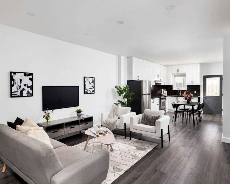 16 Brock Ave, Toronto, M6K 2K7 | Image 2