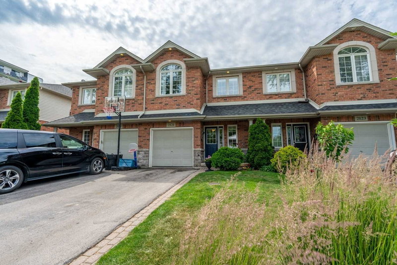 2121 Prospect St, Burlington, L7R1Z2 | Image 3