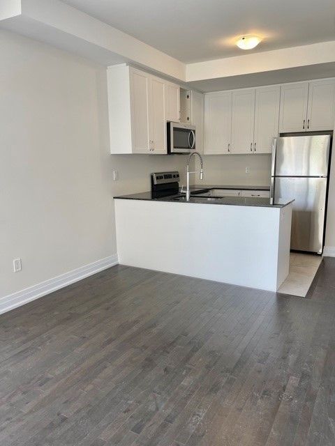 73 - 721 Lawrence Ave W, Toronto, M6A1B4 | Image 2