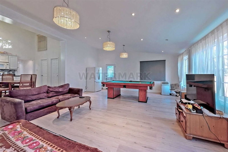 362A Queen St S, Mississauga, L5M1M2 | Image 2