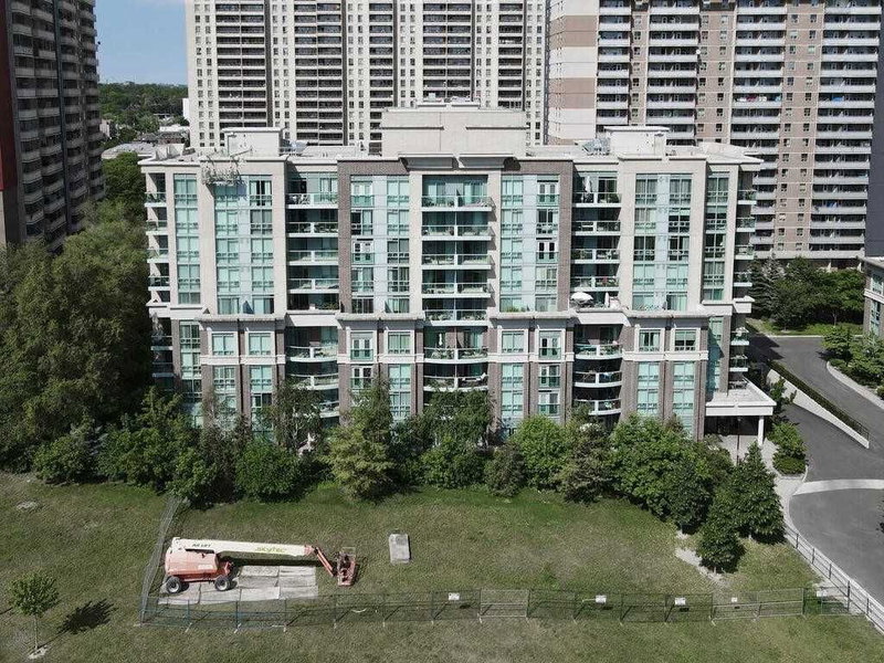 201 - 17 Michael Power Pl, Toronto, M9A 5G5 | Image 2