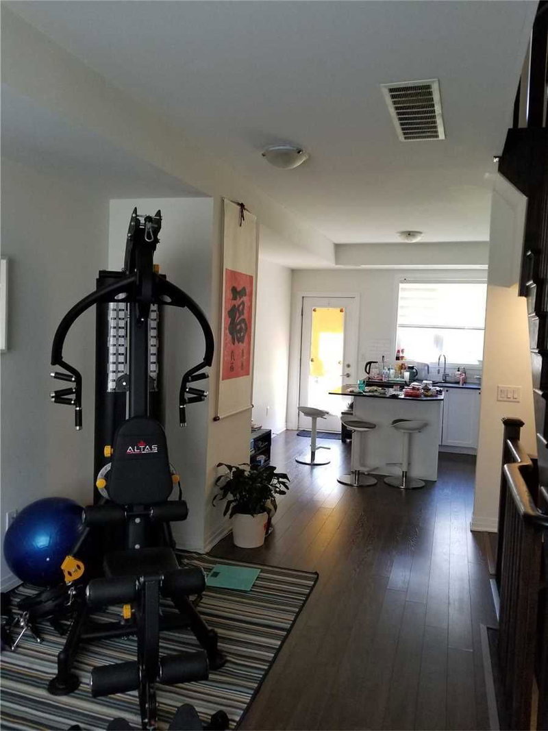 9 Thomas Mulholland Dr, Toronto, M3K0C1 | Image 2