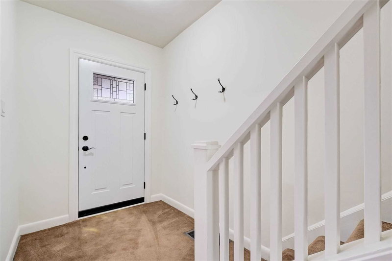 45 Montye Ave, Toronto, M6S2G8 | Image 2