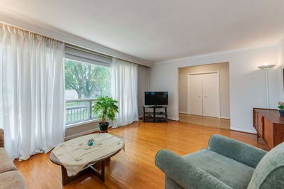 44 Collingdale Rd, Toronto - Mount Olive-Silverstone-Jamestown image-0-2