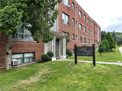 Condo leased at 1-11 Anglesey Boulevard, Toronto, Ontario, M9A3B2 - Edenbridge-Humber Valley - MLS: W5302223