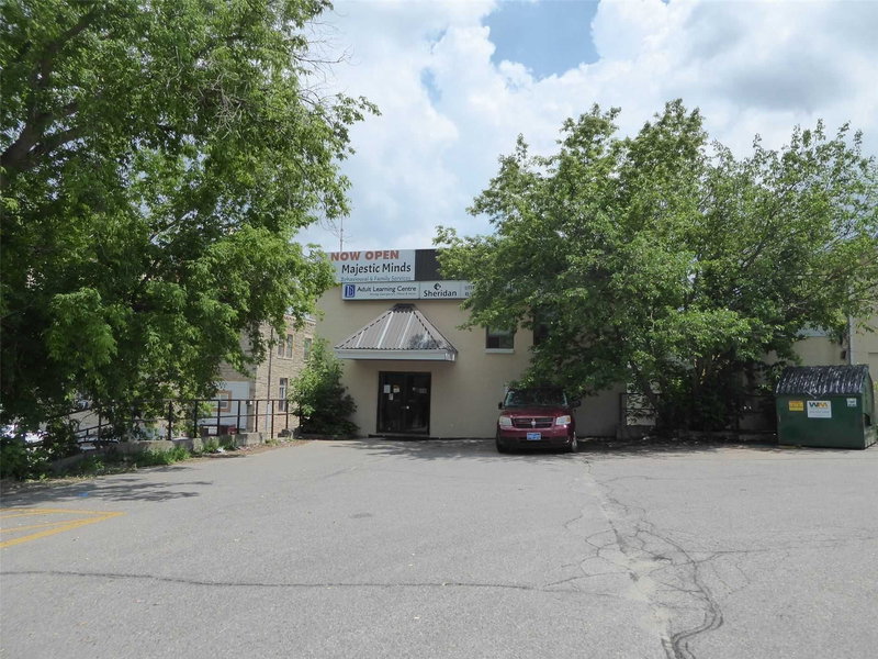 204 - 72 Mill St, Halton Hills, L7G2C9 | Image 2