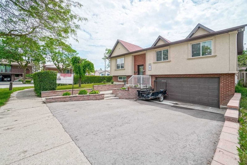 59 Abell Dr, Brampton, L6V2W1 | Image 3