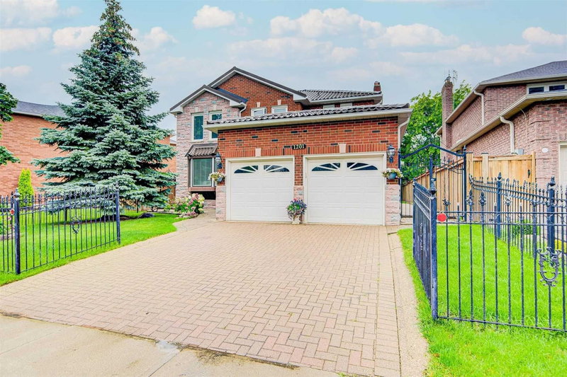 1201 Creekside Dr, Oakville, L6H4Y8 | Image 2