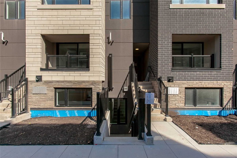 105 - 1135 Cooke Blvd, Burlington, L7T 0C3 | Image 3