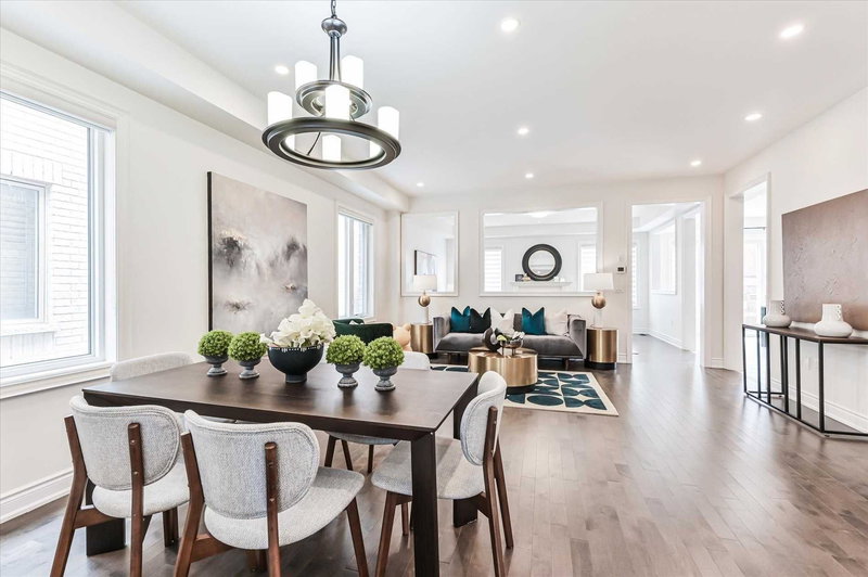 298 Etheridge Ave, Milton, L9E1H7 | Image 3