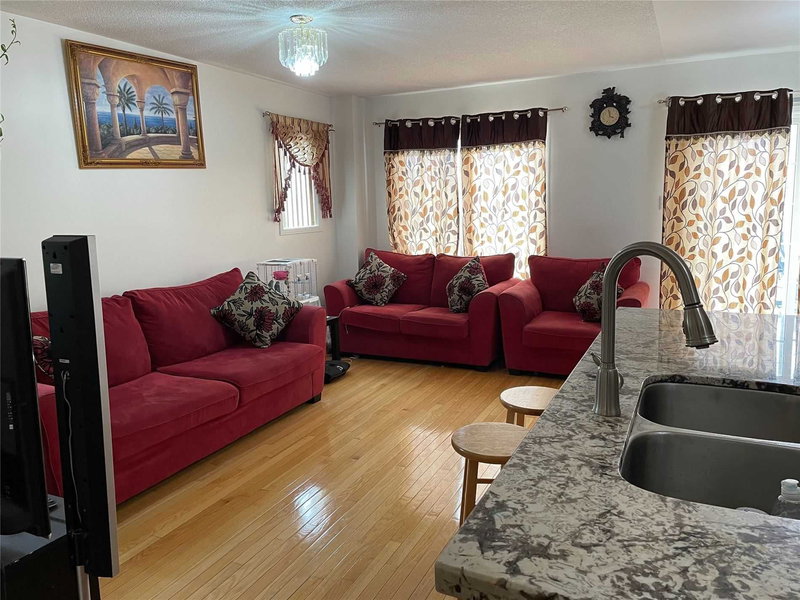 56 Palleschi Dr, Brampton, L6P2R8 | Image 3