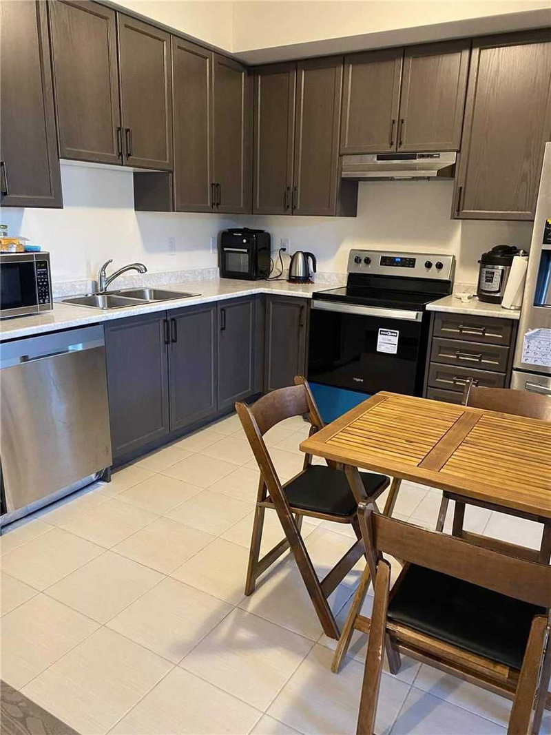 69 Allegro Dr, Brampton, L6Y 0H8 | Image 2