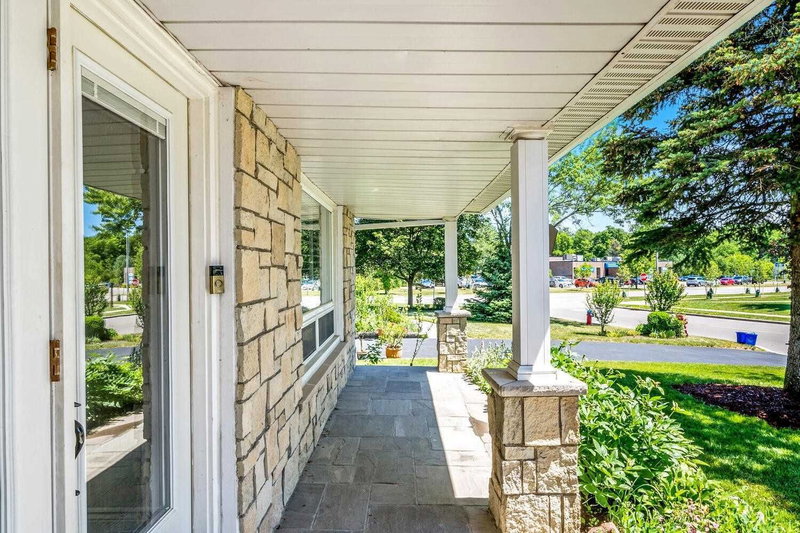 289 Parkway Dr W, Milton, L9T1A7 | Image 2