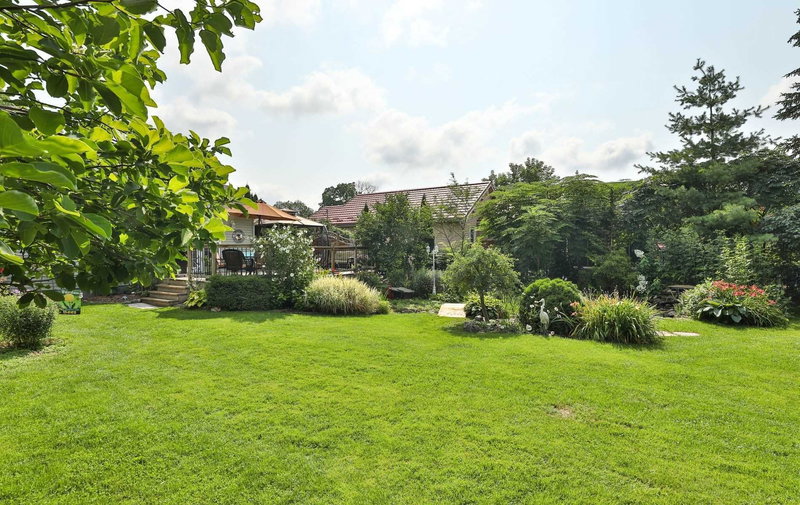 14 Erin St, Halton Hills, L7G3M6 | Image 3