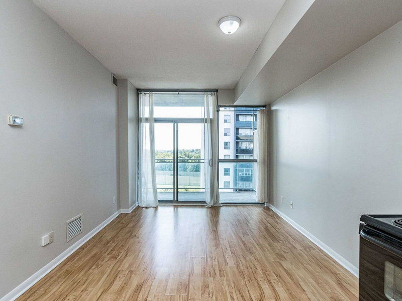 907 - 2464 Weston Rd, Toronto, M9N0A2 | Image 2