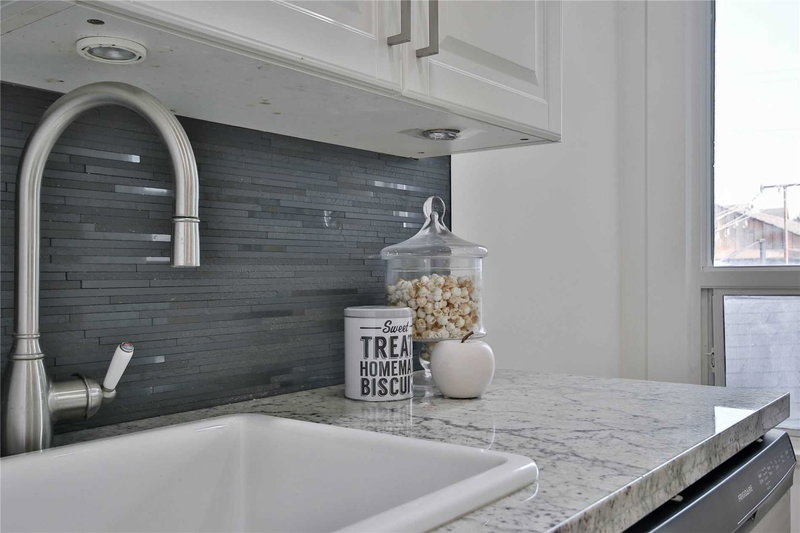 127 Ascot Ave, Toronto, M6E1G3 | Image 3