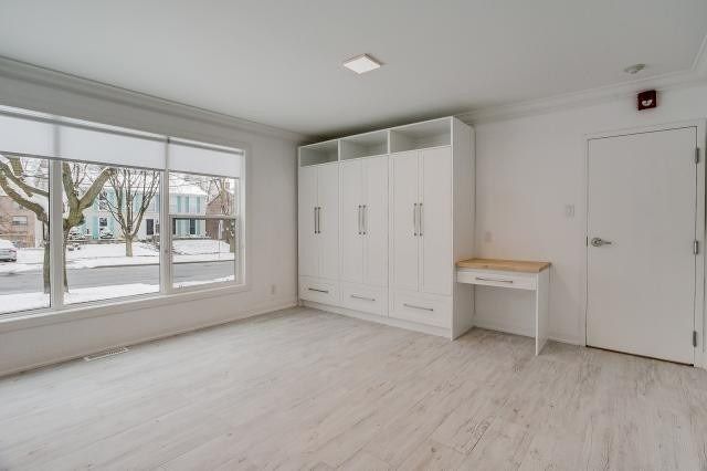 2 - 109 Stephen Dr, Toronto, M8Y3M8 | Image 2