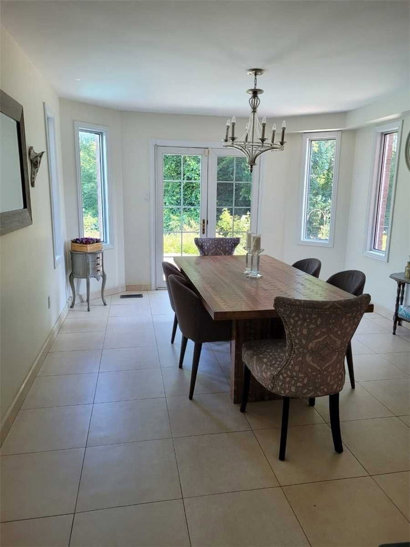 5171 Hidden Valley Crt, Mississauga, L5M3P1 | Image 2