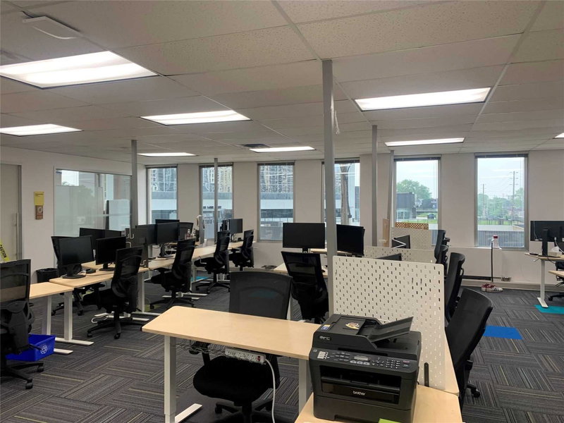 200 - 1243 Islington Ave, Toronto, M8X1Y9 | Image 2