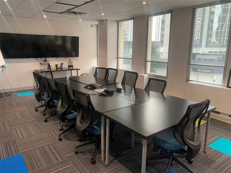 200 - 1243 Islington Ave, Toronto, M8X1Y9 | Image 3