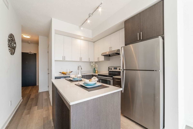 B401 - 5240 Dundas St, Burlington, L7L 0J6 | Image 3