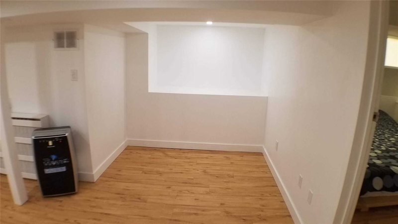 754 Windermere Ave, Toronto, M6S3M6 | Image 2