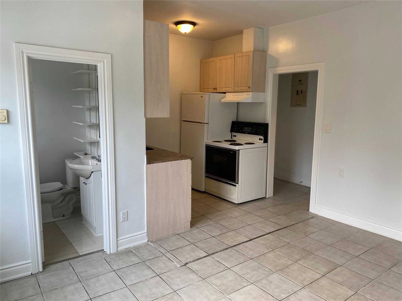 2 - 3110 Lake Shore Blvd W, Toronto, M8V1L2 | Image 2