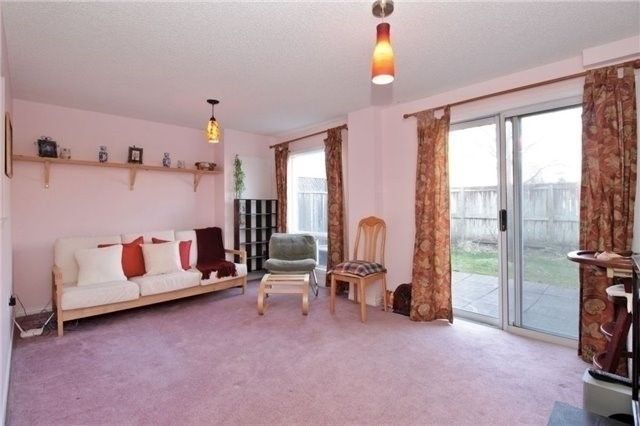 #109 - 2945 Thomas St, Mississauga, L5M6C1 | Image 2