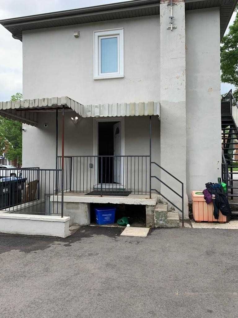 144 Queen St W, Brampton, L6X1A6 | Image 3