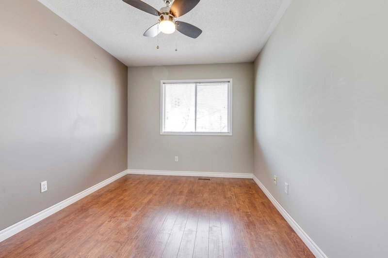 17 - 2350 Grand Ravine Dr, Oakville, L6H6E2 | Image 2