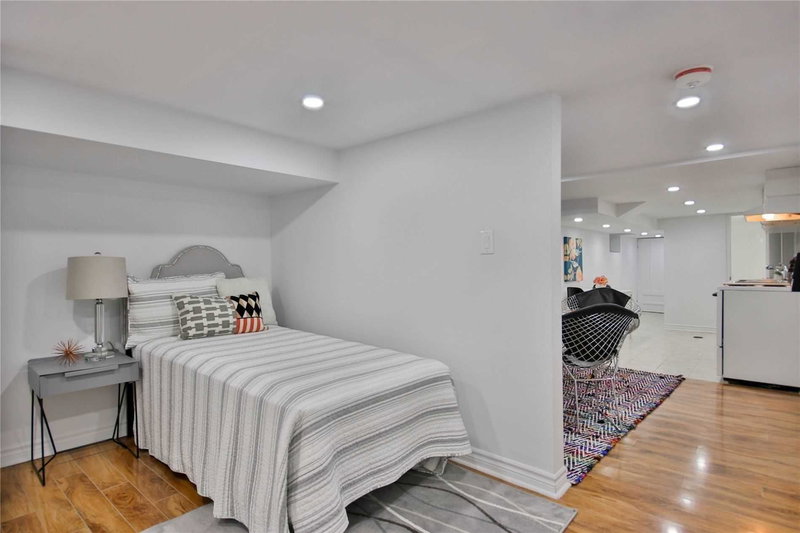 Lower - 127 Ascot Ave, Toronto, M6E1G3 | Image 3