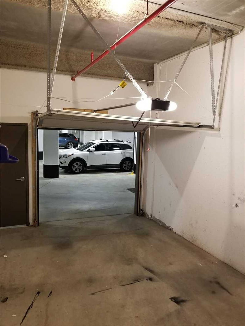 9 Thomas Mulholland Dr, Toronto, M3K0C1 | Image 3