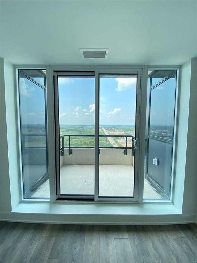 2407 - 297 Oak Walk Dr, Oakville, L6H 6R3 | Image 2