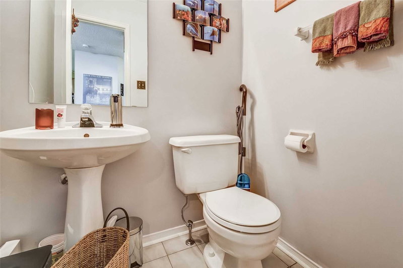 94 - 2275 Credit Valley Rd, Mississauga, L5M 4N5 | Image 2