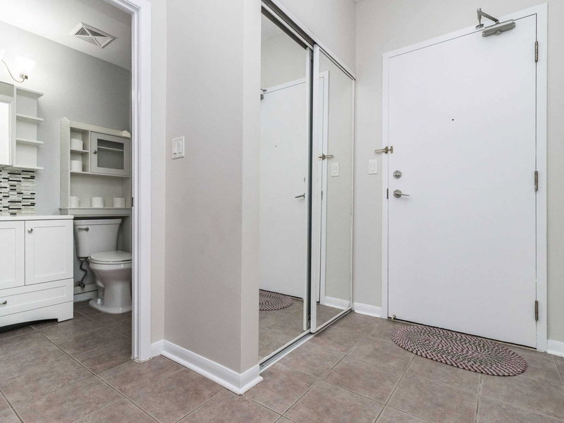 907 - 2464 Weston Rd, Toronto, M9N0A2 | Image 2