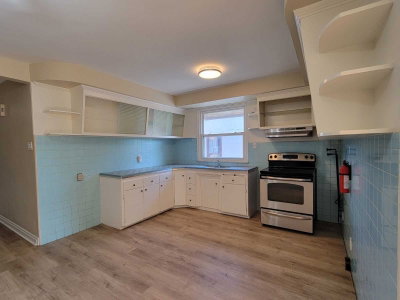 Upper Level leased at B-3295 Lake Shore Boulevard, Toronto, Ontario, M8W1M8 - Long Branch - MLS: W5360789