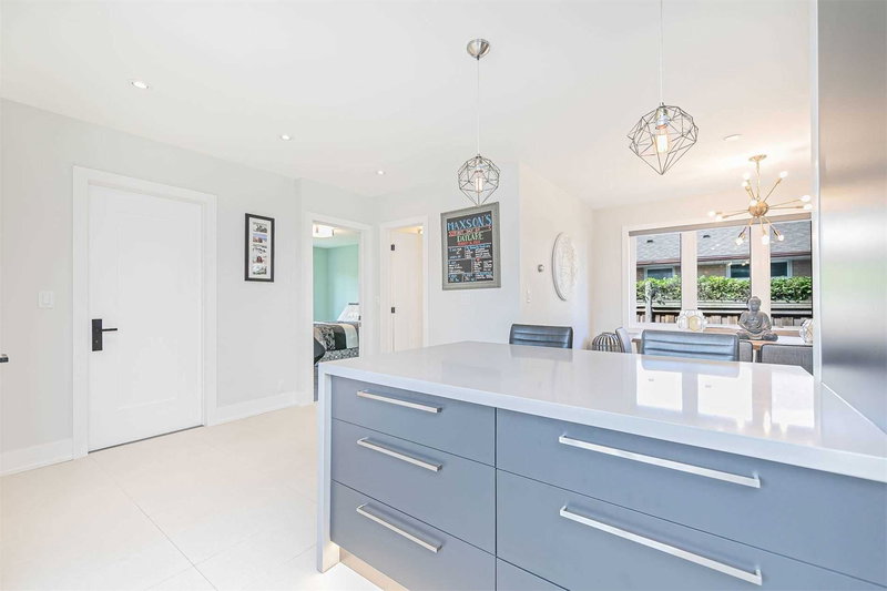 34 Walwyn Ave, Toronto, M9N3H5 | Image 3