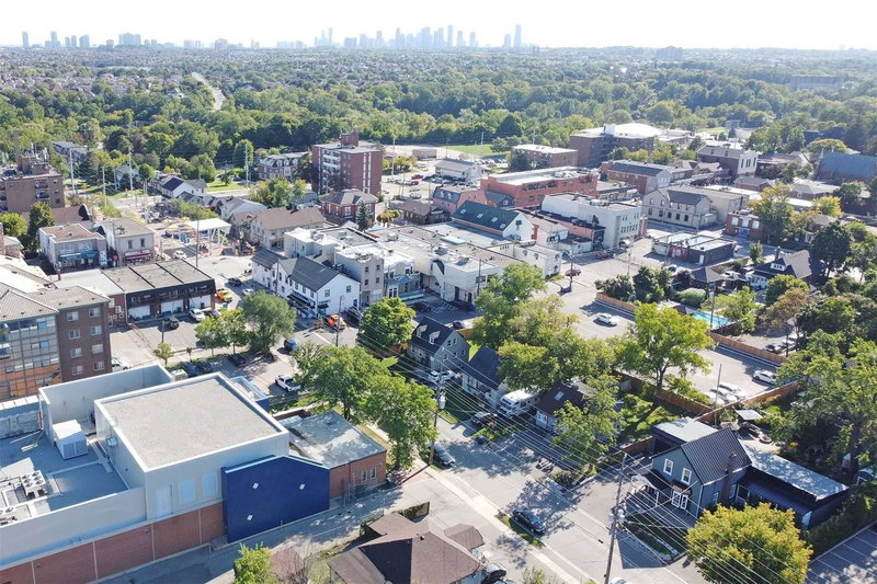 23 Pearl St, Mississauga, L5M1X1 | Image 2