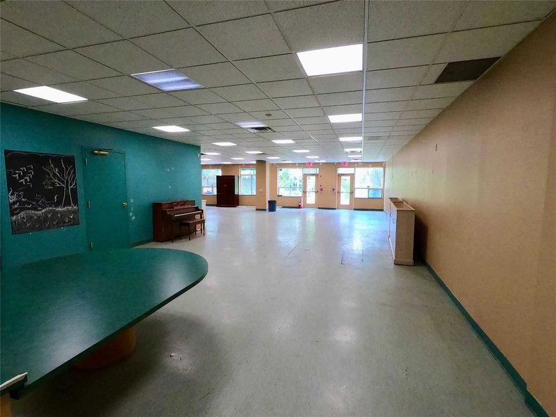 110 - 1447 Royal York Rd, Toronto, M9P3V8 | Image 3