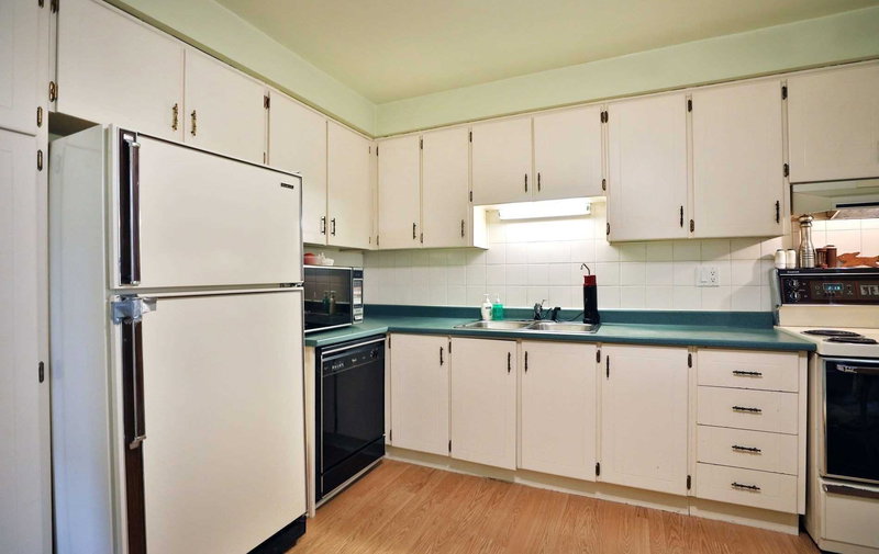 4079 Trapper Cres, Mississauga, L5L3A7 | Image 2