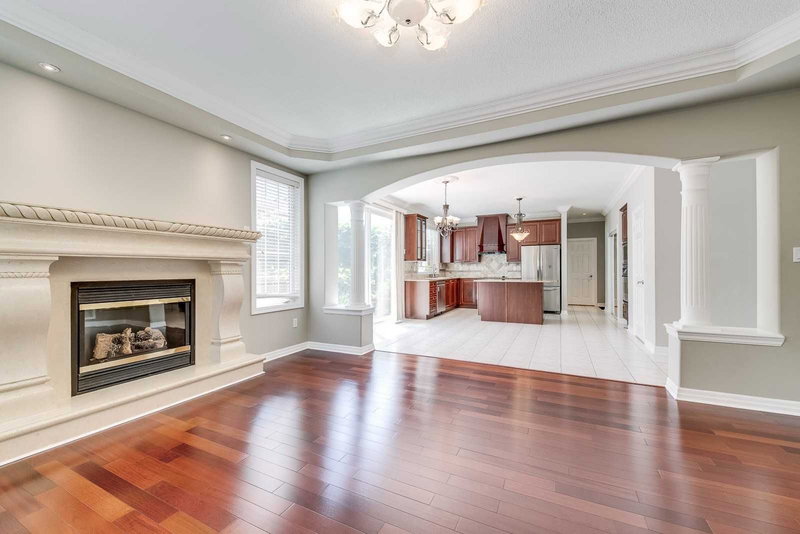 2196 Highcliffe Way, Oakville, L6M5B6 | Image 3