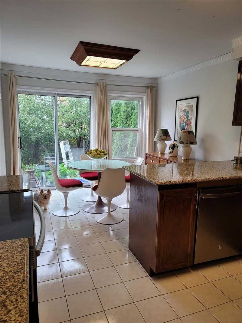 63 Blue Spruce St, Brampton, L6R1C4 | Image 2