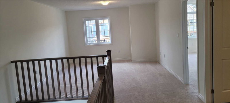 33 Eberly Woods Dr, Caledon, L7C4J2 | Image 3