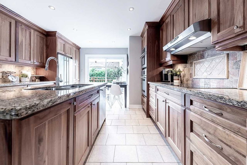 20 Ruddell Cres, Halton Hills, L7G 5N4 | Image 3